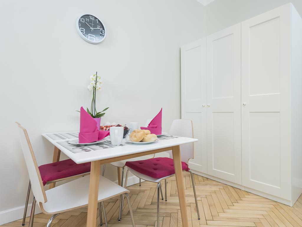 Delightful New Town Square Apartment Varsóvia Exterior foto